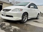 Rent a Car Honda Fit Aria