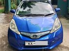Rent a Car Honda Fit