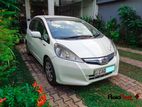 Rent a car - Honda Fit Gp 1