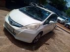 Rent A Car-Honda Fit Gp1 Car