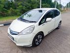 Rent A Car-Honda Fit Gp1 Car