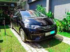 Rent a Car - Honda Fit GP5