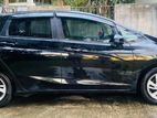 Rent a Car Honda Fit Shuttle