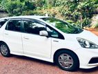 Rent a Car Honda Fit Shuttle