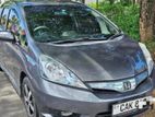Rent a Car - Honda Fit Shuttle