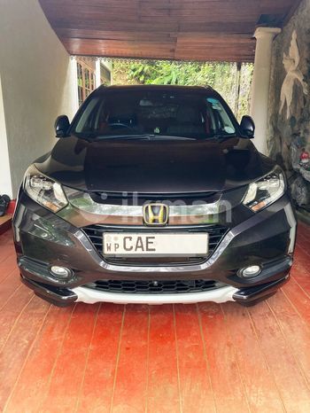 Rent A Car - Honda Vezel