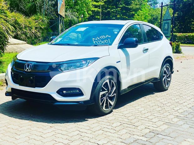 Rent a Car - Honda Vezel
