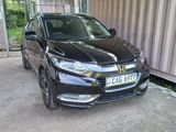 RENT A CAR HONDA VEZEL