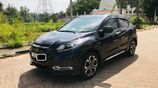 Rent a car - Honda Vezel
