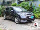 Rent a car - Honda Vezel