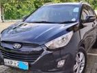 Rent a Car Hyundai Tucson Jeep