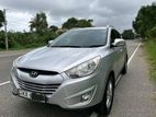 Rent a car Hyundai Tucson jeep