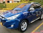 Rent a Car Hyundai Tucson Jeep