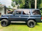 Rent A Car - Land Cruiser Box Prado