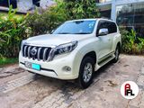 Rent a Car - Land Cruiser Prado 150 2016
