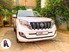 Rent a Car - Land Cruiser Prado 150 2017