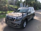 Rent a Car - Land Cruiser Prado 150