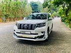 Rent a Car - Land Cruiser Prado 150