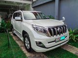 Rent a car -Land Cruiser Prado 150