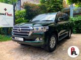 Rent a Car - Land Cruiser Sahara V8 2012 KU