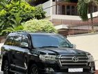 Rent a car - Land Cruiser V8