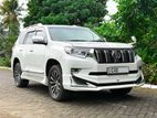 Rent a Car Landcruiser Prado 150