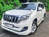 Rent a Car Landcruiser Prado 150