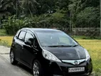 Rent A Car Matale / Honda Fit 2013