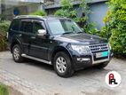 Rent a car - Mitsubishi Montero