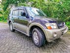 Rent a Car Mitsubishi Montero