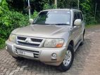 Rent a Car -Mitsubishi Montero