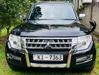 Rent a Car- Mitsubishi Montero Jeep
