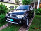 Rent a Car - Mitsubishi Montero Sport 2012