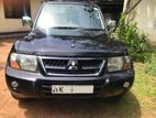 Rent a Car Mitsubishi Montero V73 - Long Term Only