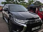 Rent A Car - Mitsubishi Outlander