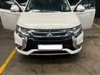 Rent A Car - Mitsubishi Outlander