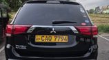 Rent a Car -Mitsubishi Outlander