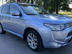 Rent a Car Mitsubishi Outlander