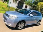 Rent a car Mitsubishi Outlander