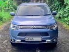 Rent a Car Mitsubishi Outlander