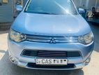 Rent a Car Mitsubishi Outlander