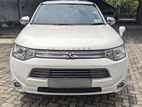 Rent A Car - Mitsubishi Outlander