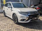 Rent A Car - Mitsubishi Outlander
