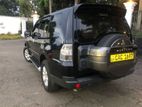 Rent a Car - Montero Black ( Mitsubishi )