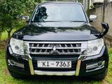 Rent a Car- Montero Jeep