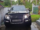 Rent a Car- Montero Jeep