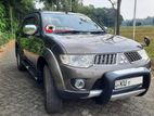 Rent a Car Montero Sport
