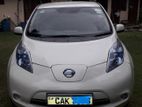 Rent a Car Nissan Leaf