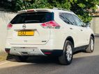 Rent a Car - Nissan X-Trail Hybrid