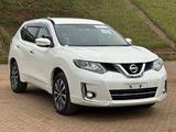 Rent a Car - Nissan X-Trail Hybrid